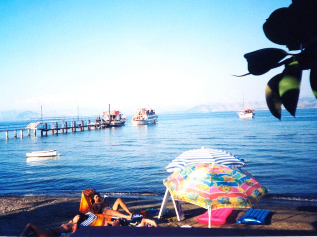 Akti Panela Beach Hotel 卡沃斯 外观 照片